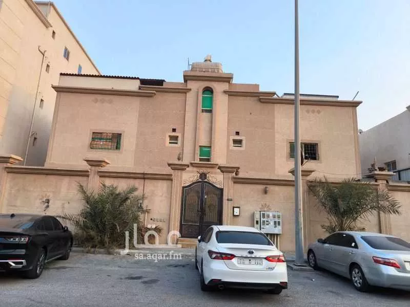 عمارة 744 م² في المنار 2