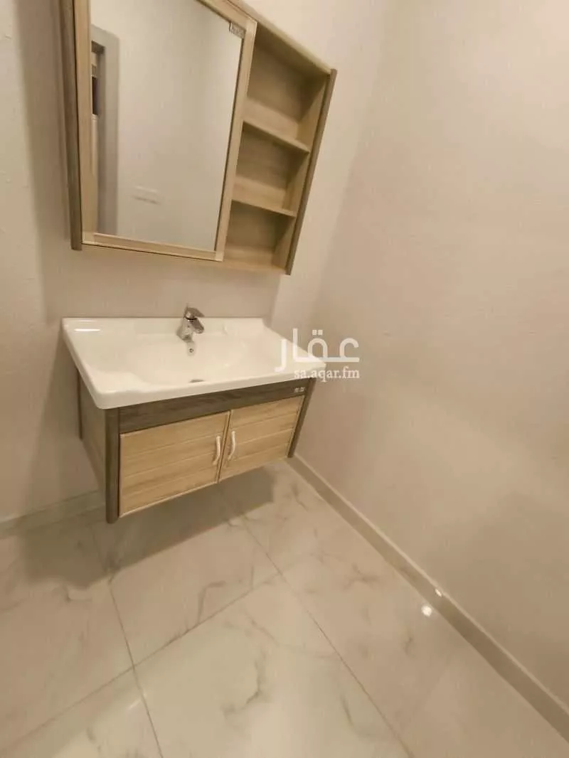 شقة 4 غرف في الشعلة 2