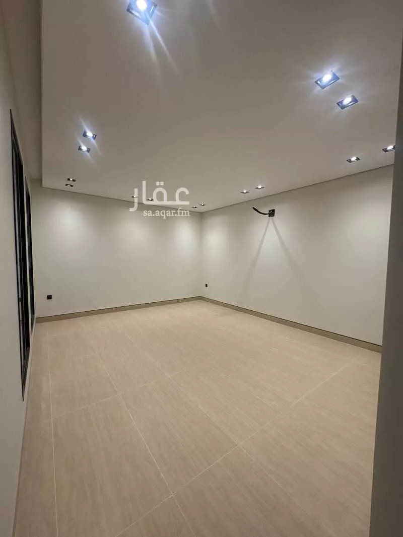 9 bedroom villa in Ash Shulah, Eastern Province 4