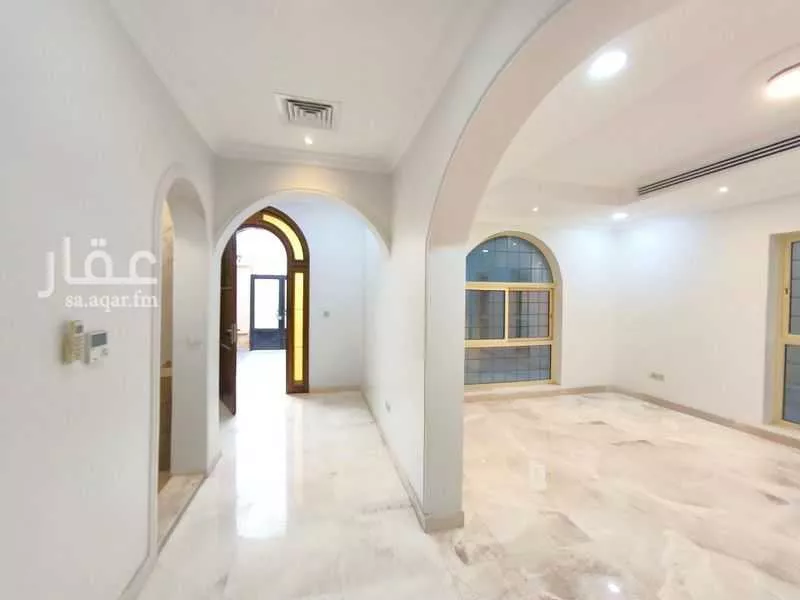 7 bedroom villa in Ash Shulah, Eastern Province 12