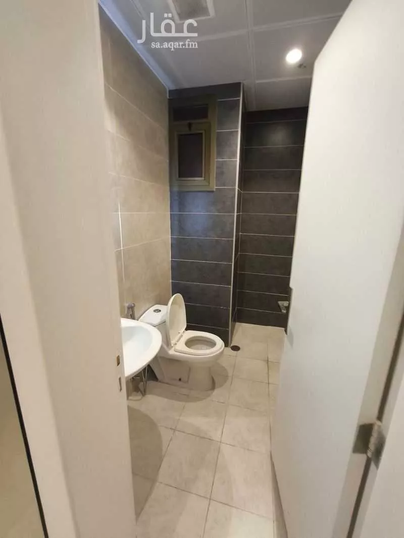 4 bedroom apartment in Ash Shulah 2