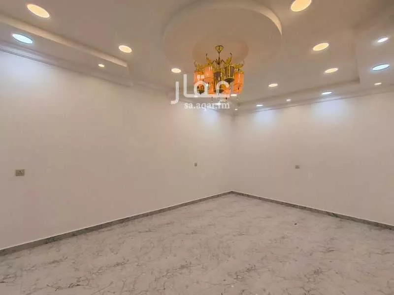 فيلا 7 غرف في الشعلة 4