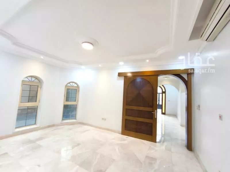 7 bedroom villa in Ash Shulah, Eastern Province 18