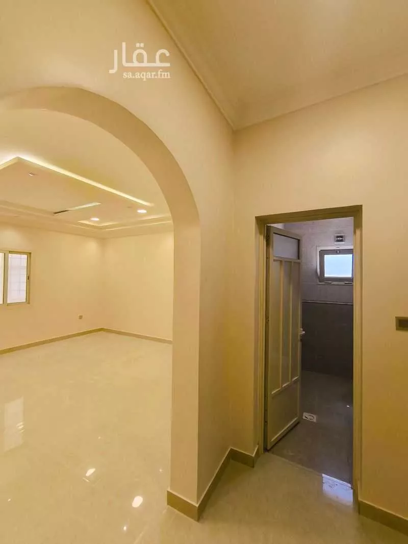 4 bedroom apartment in Ash Shulah, Eastern Province 11