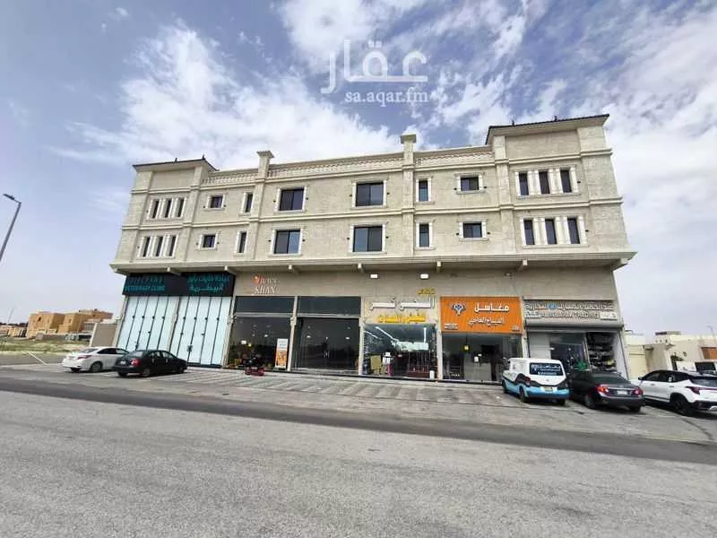 عمارة 2400 م² في النهضة 4