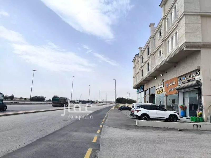 عمارة 2400 م² في النهضة 5