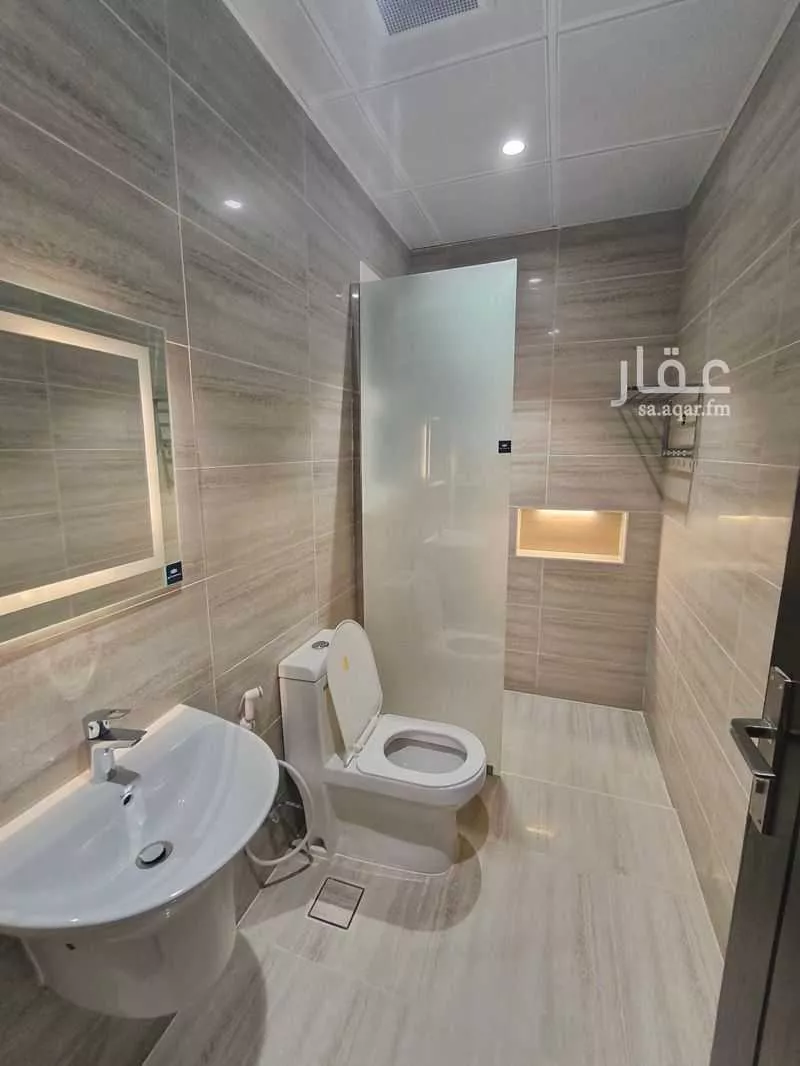 4 bedroom apartment in Ash Shulah, Eastern Province 9