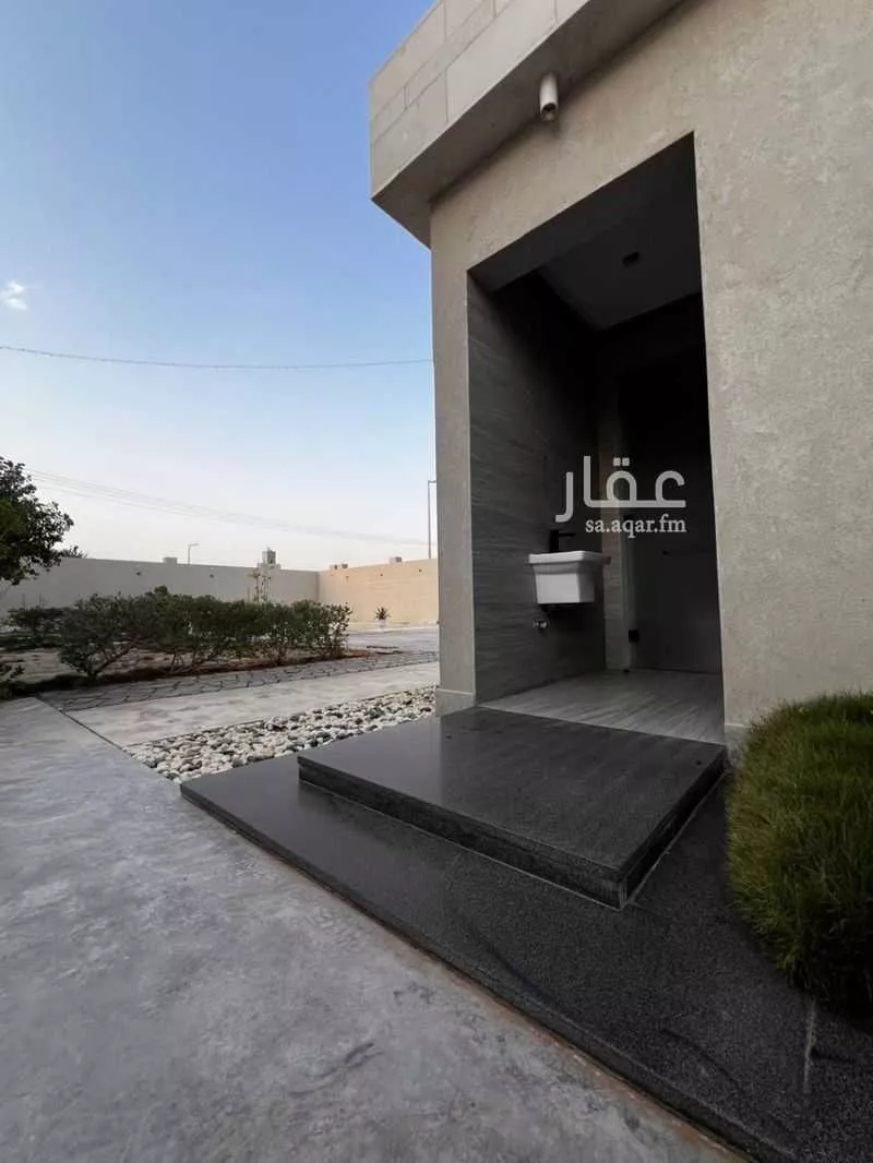 فيلا 5 غرف في بنبان 4