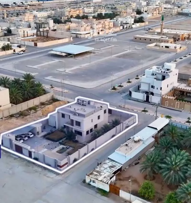 فيلا 5 غرف في بنبان 2