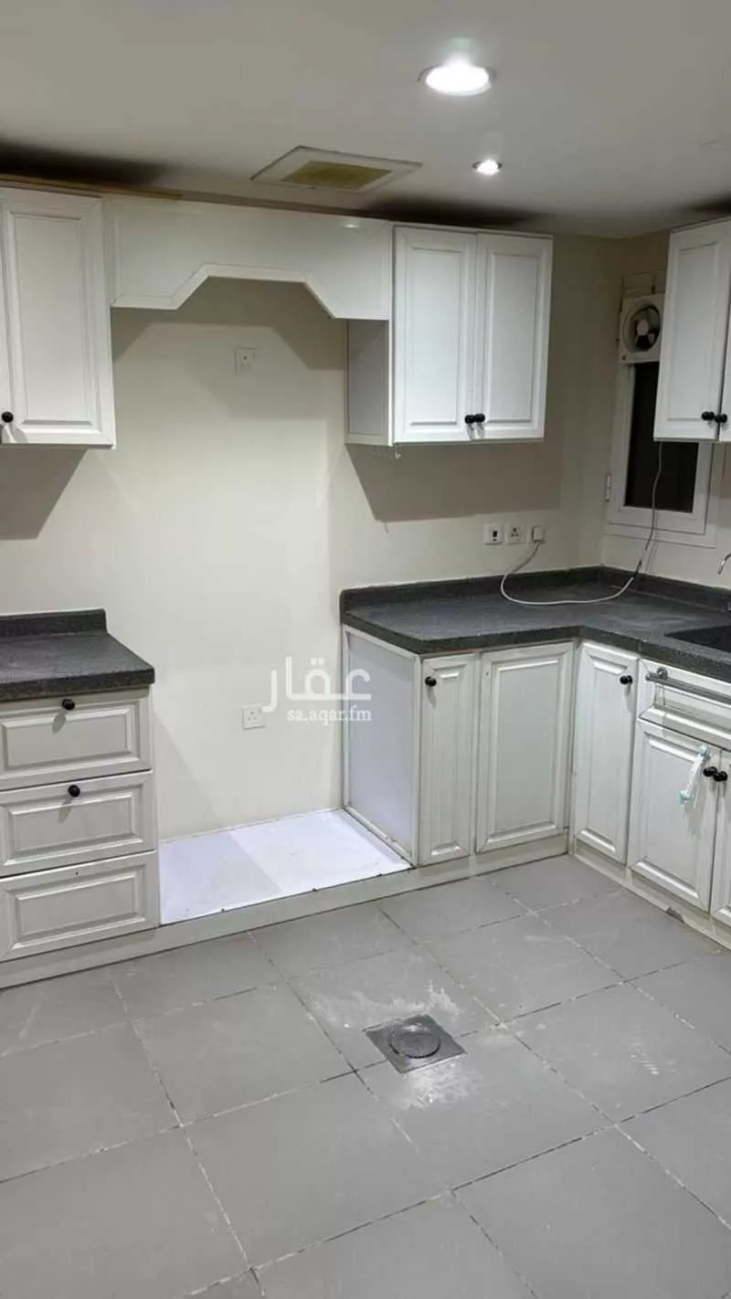 شقة 4 غرف في قرطبة 5