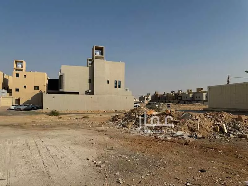 land in Tuwaiq, Riyadh 10
