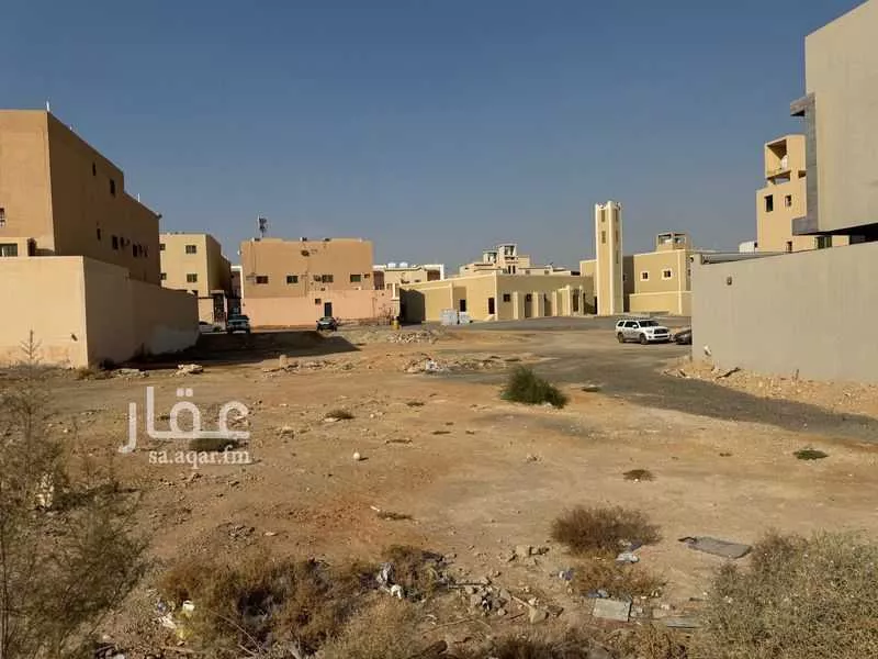 land in Tuwaiq, Riyadh 11