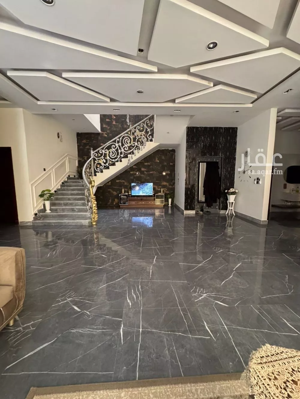 فيلا 7 غرف في ظهرة نمار 3