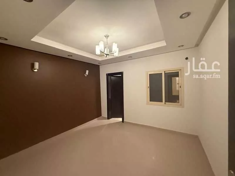 شقة 3 غرف في بطحاء قريش 5