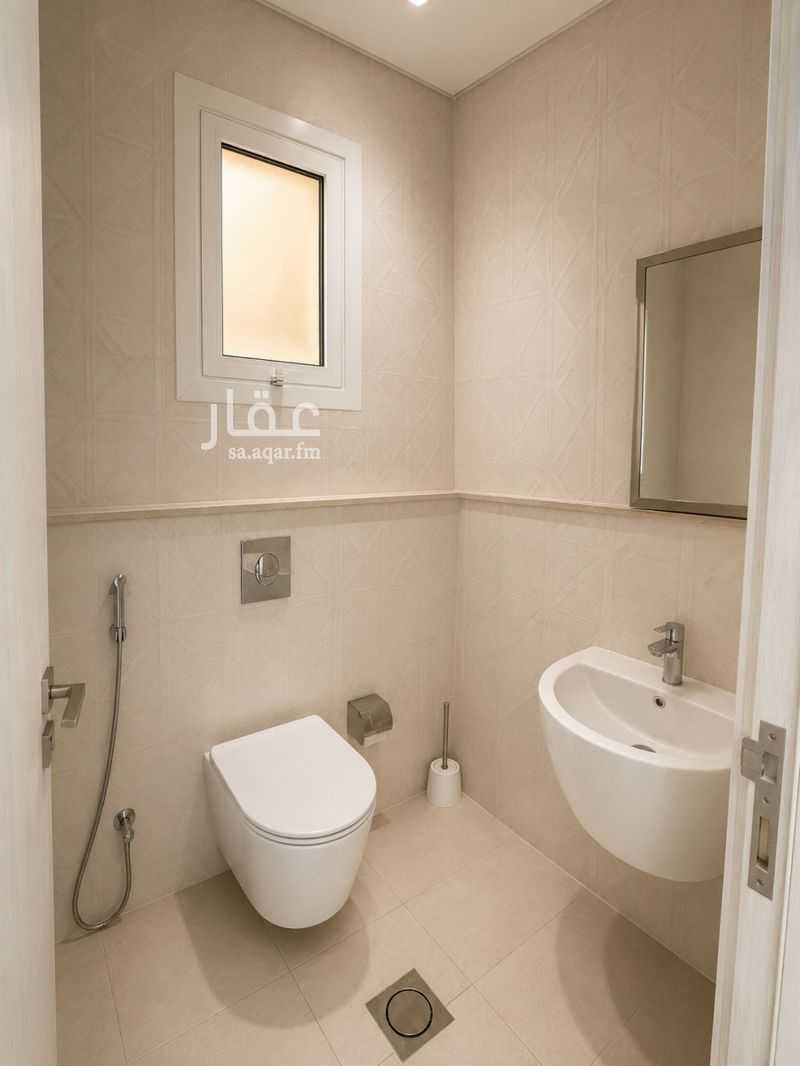 27 bedroom building in Al Wizarat, Riyadh 17