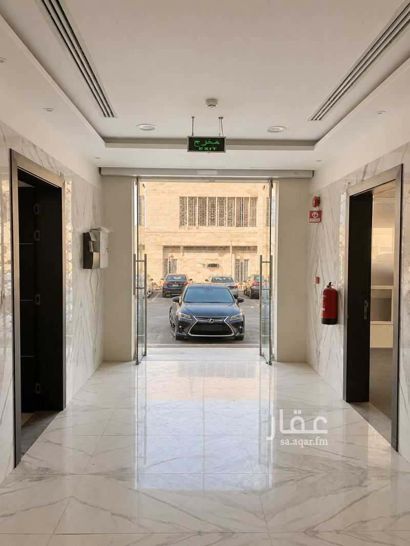 27 bedroom building in Al Wizarat, Riyadh 13