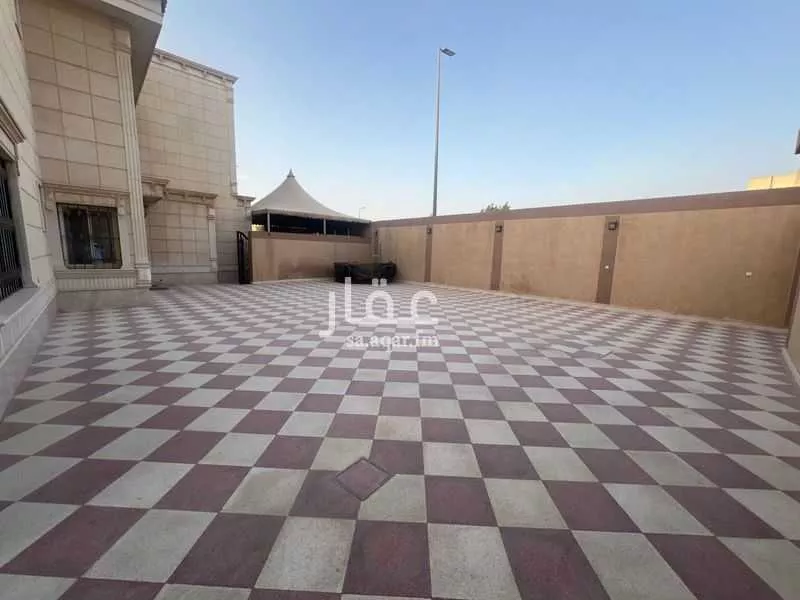 فيلا 17 غرف في الربوة 4