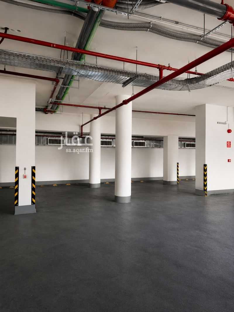 27 bedroom building in Al Wizarat, Riyadh 24