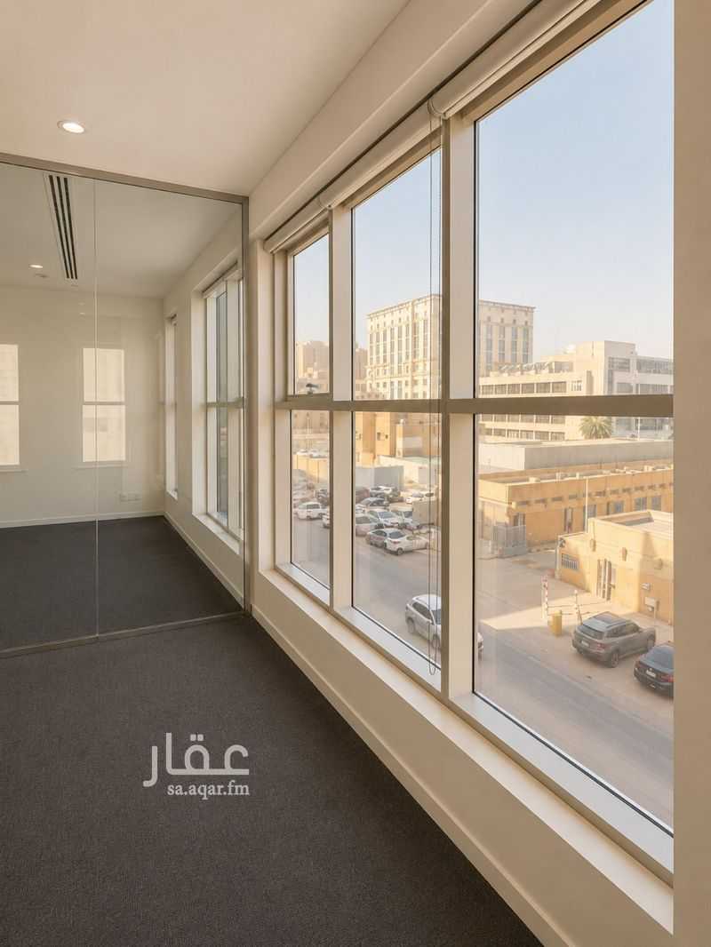 27 bedroom building in Al Wizarat, Riyadh 13
