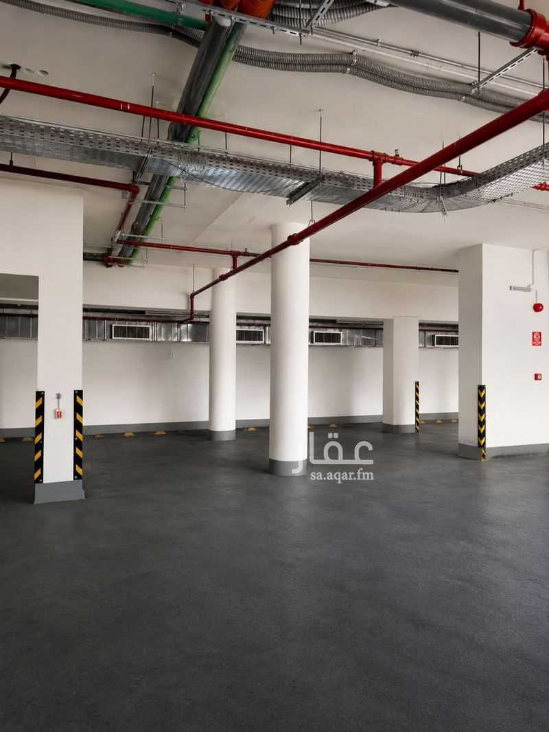 27 bedroom building in Al Wizarat, Riyadh 21