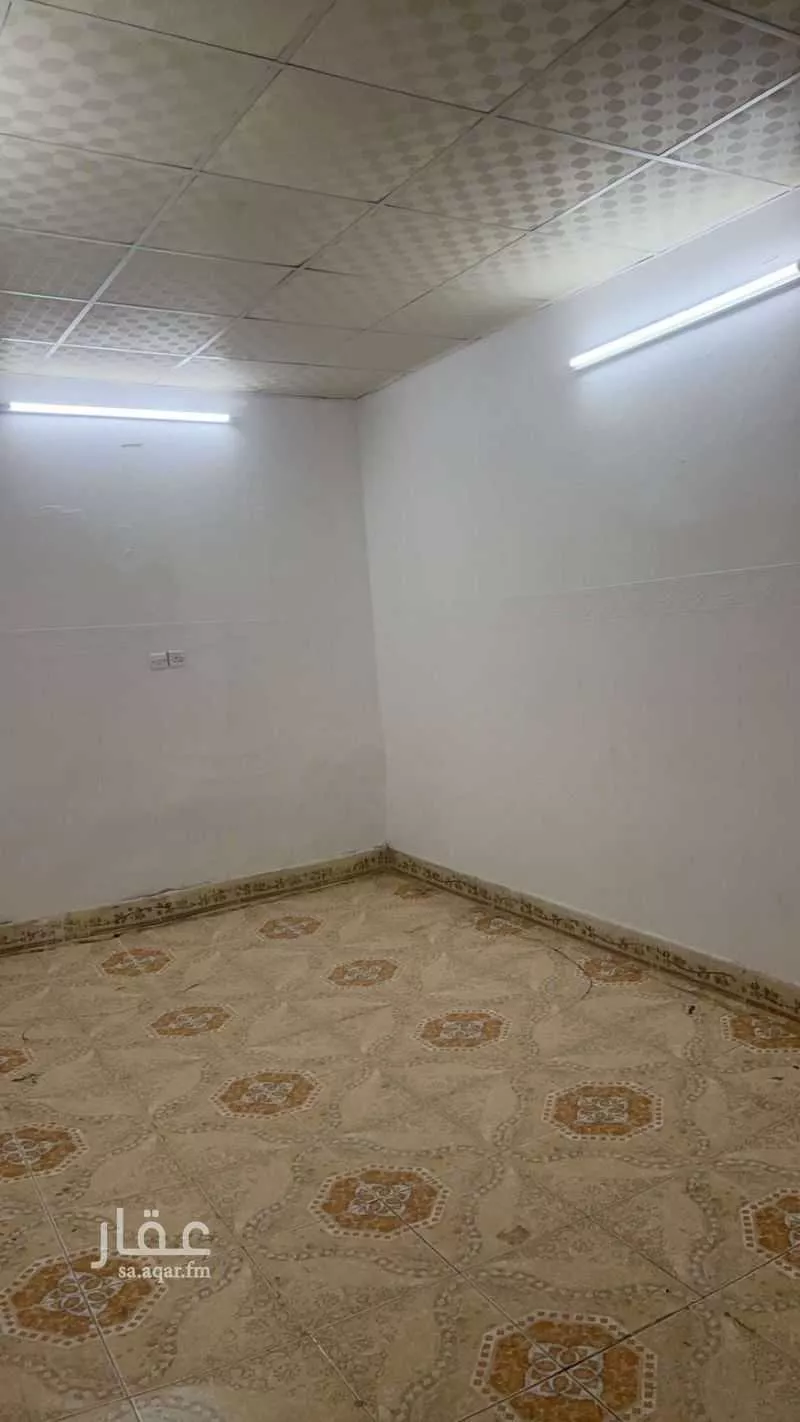 11 bedroom villa in Al Jaradiyah 5