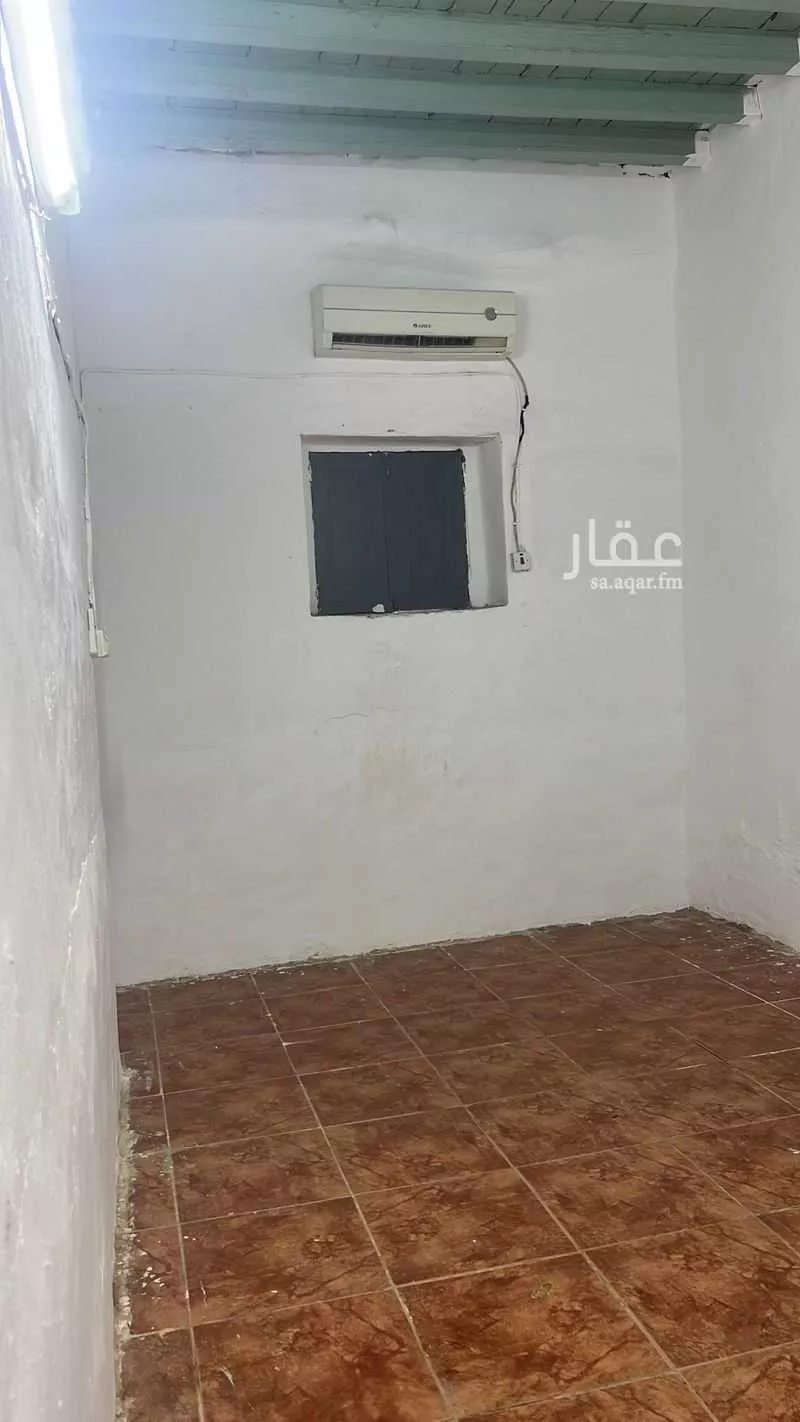 11 bedroom villa in Al Jaradiyah 3