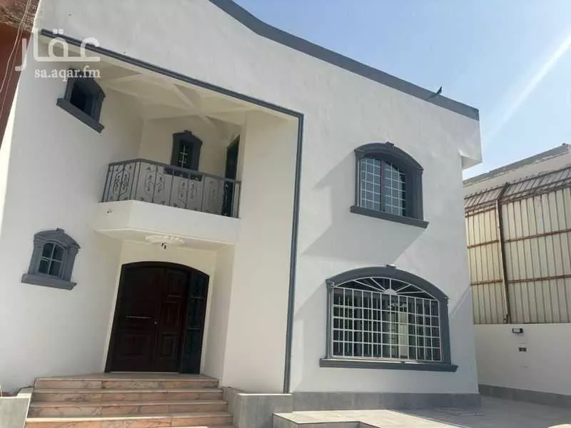 فيلا 4 غرف في الزهراء، جدة 5