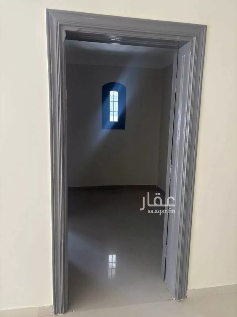 فيلا 4 غرف في الزهراء، جدة 15