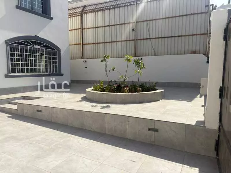 فيلا 4 غرف في الزهراء، جدة 4