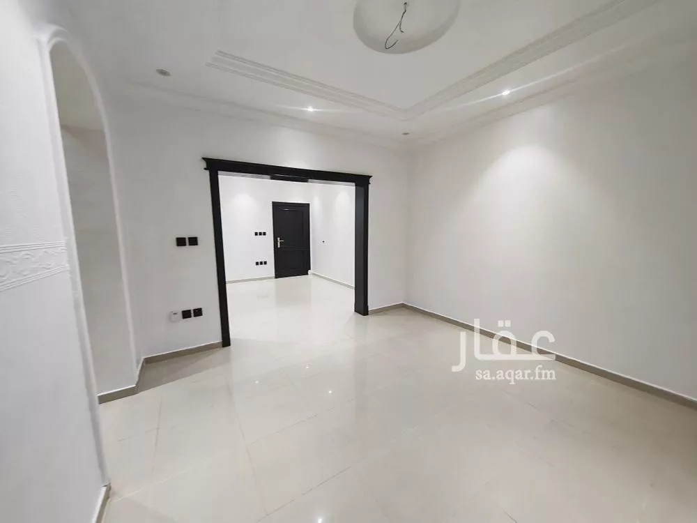 5 bedroom apartment in Al Zahra, Jeddah 11