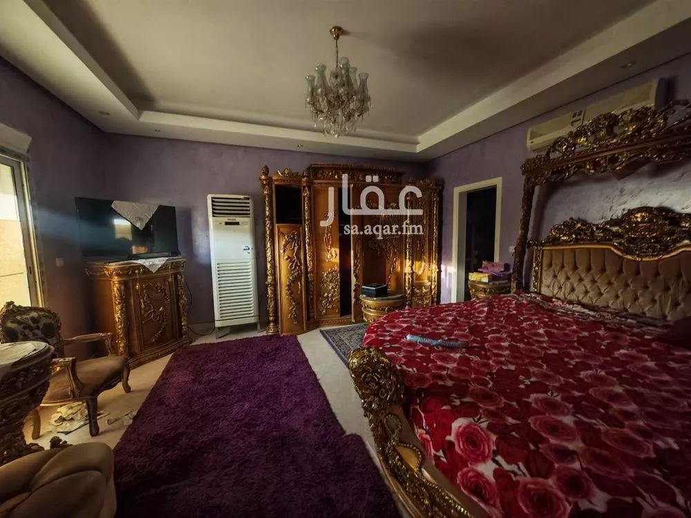 5 bedroom villa in Al Shati, Jeddah 4