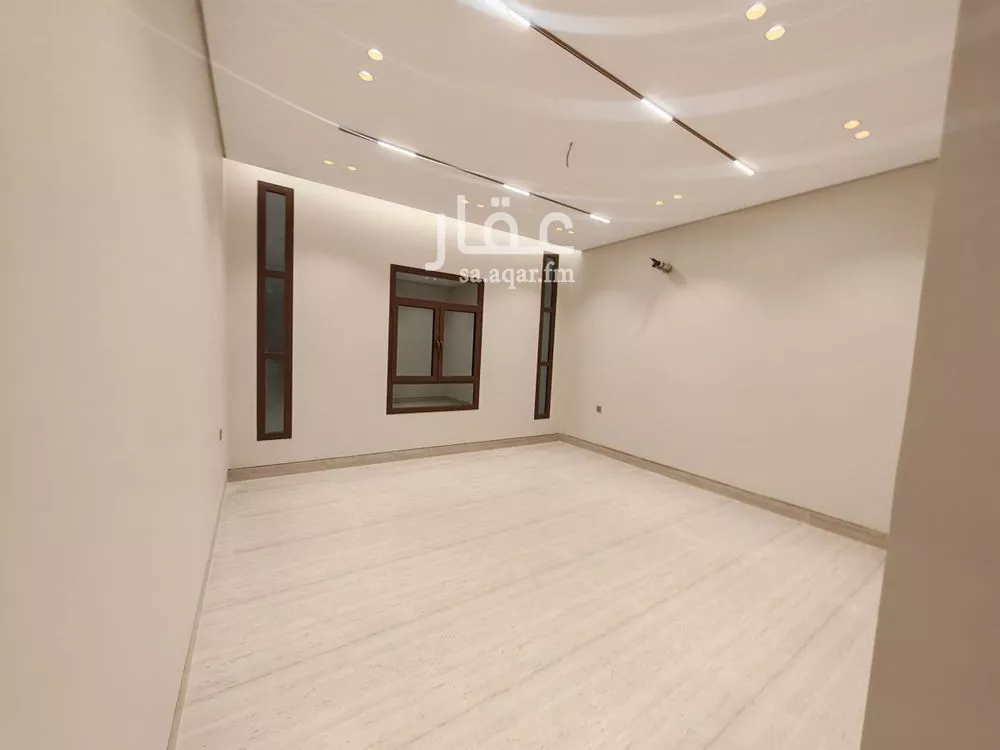 4 bedroom apartment in Al Zahra 5