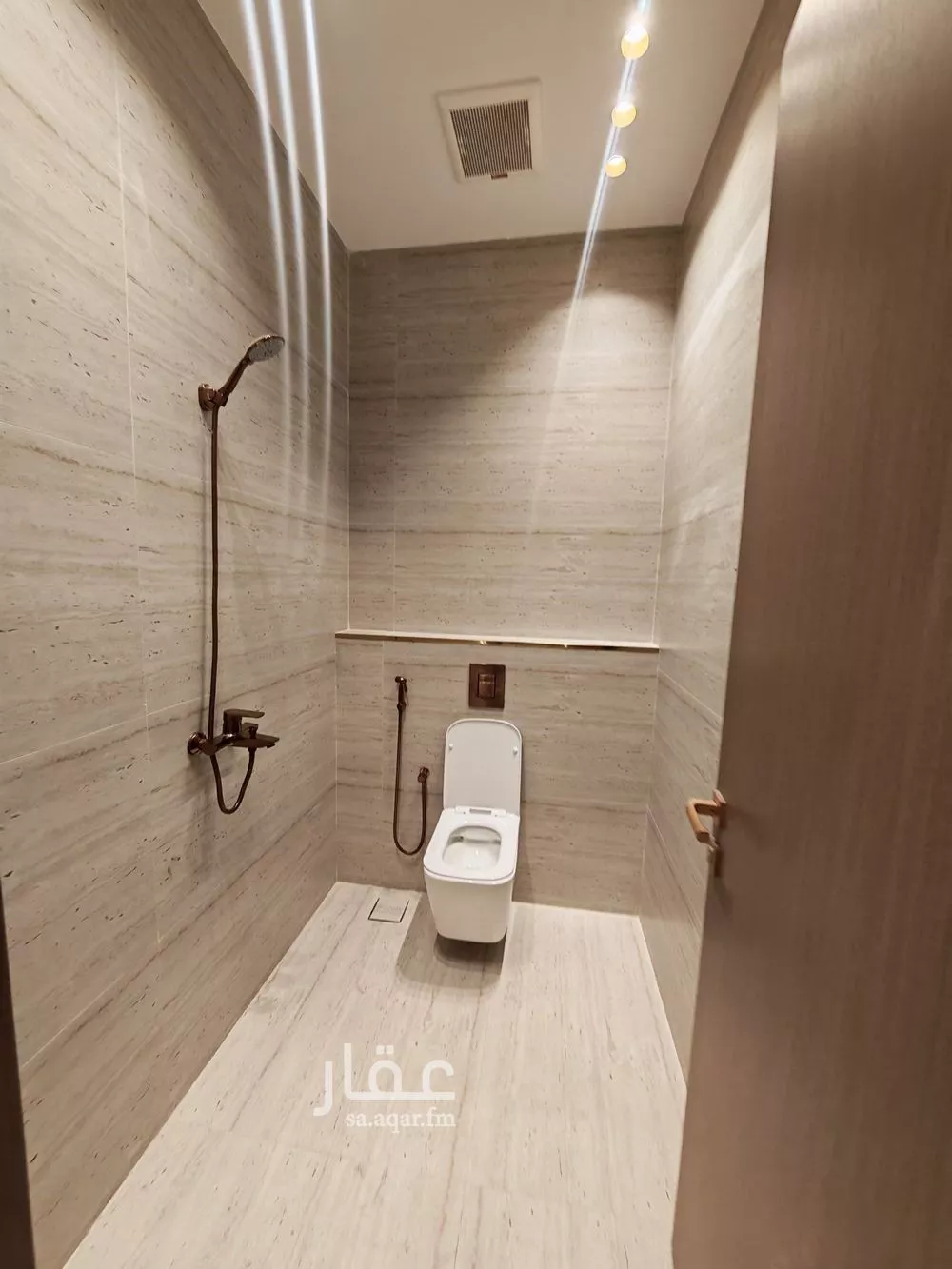 4 bedroom apartment in Al Zahra 3