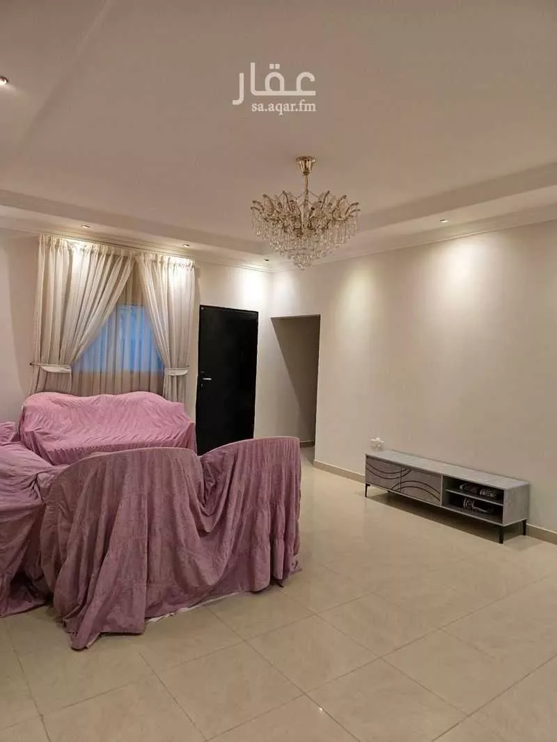 5 bedroom villa in Al Rabie, Riyadh 7