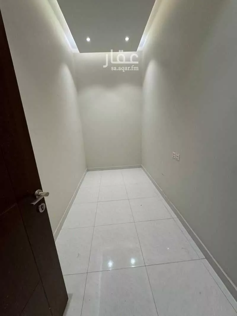 1 bedroom apartment in Az Zomorod, Jeddah 4
