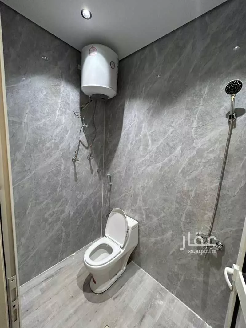 شقة 1 غرف في العارض 3