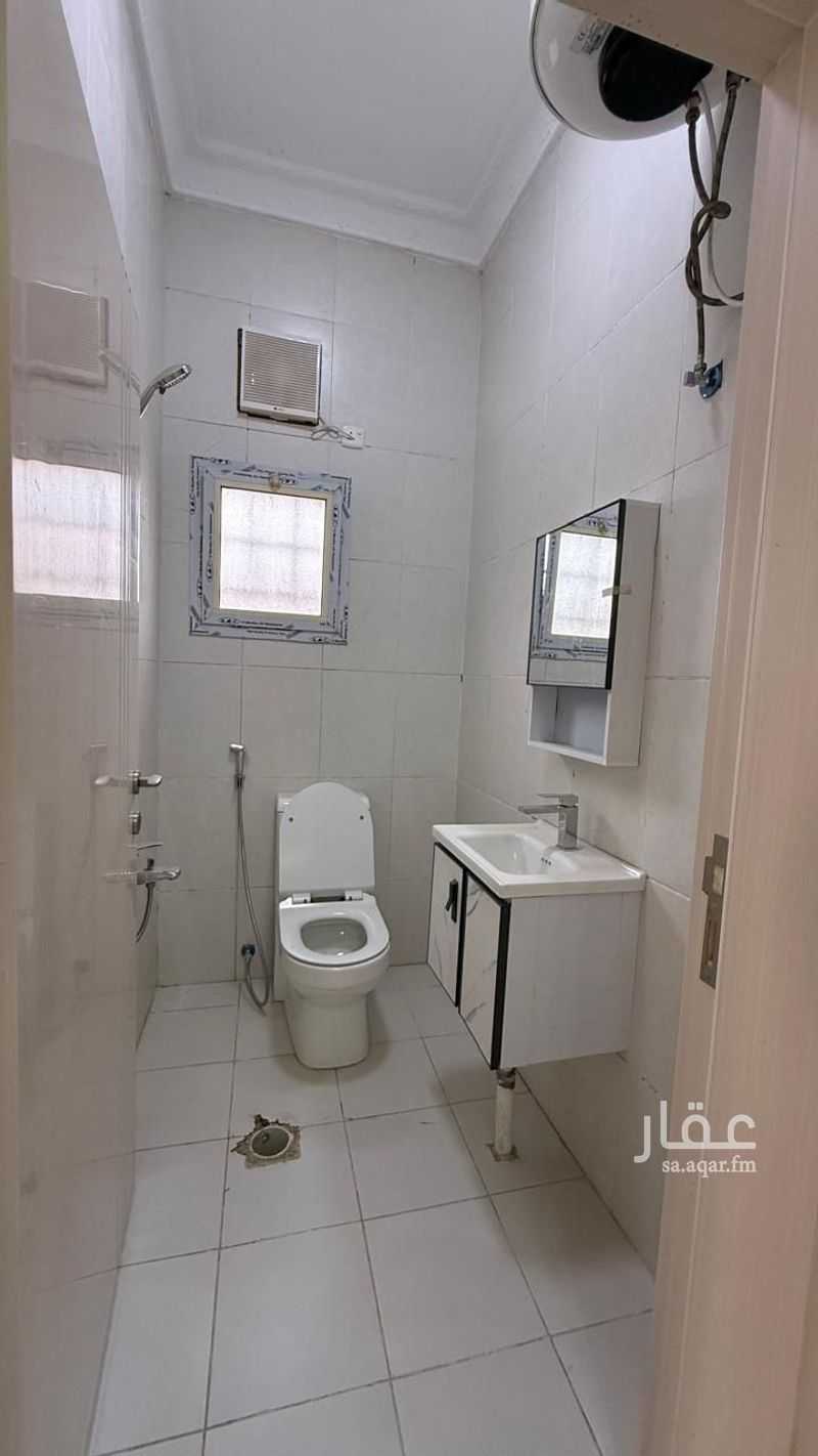 5 bedroom apartment in Al Fardus, Jeddah 4
