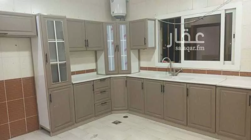 فيلا 7 غرف في الصوارى 5