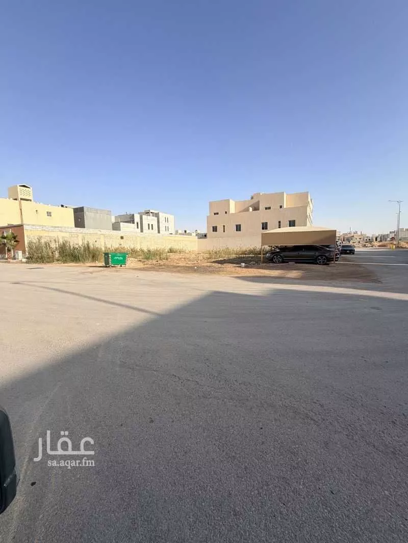أرض 1188 م² في العارض 3