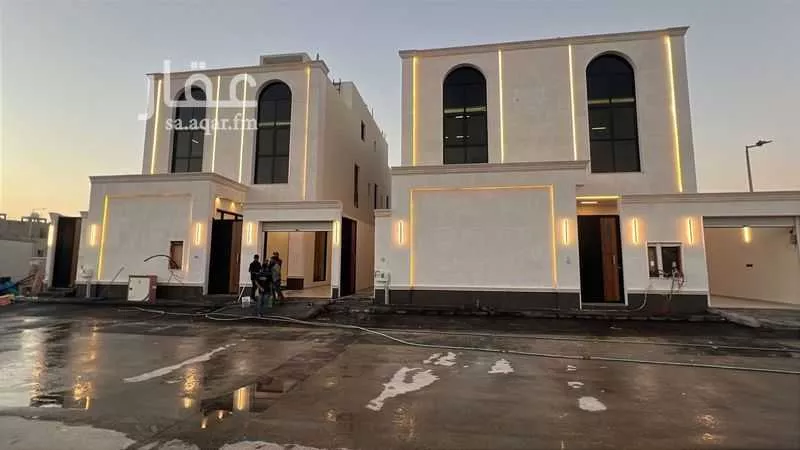12 bedroom villa in Al Rimal