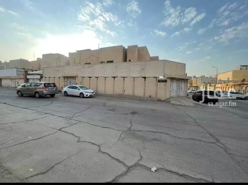 فيلا 10 غرف في الخليج 3