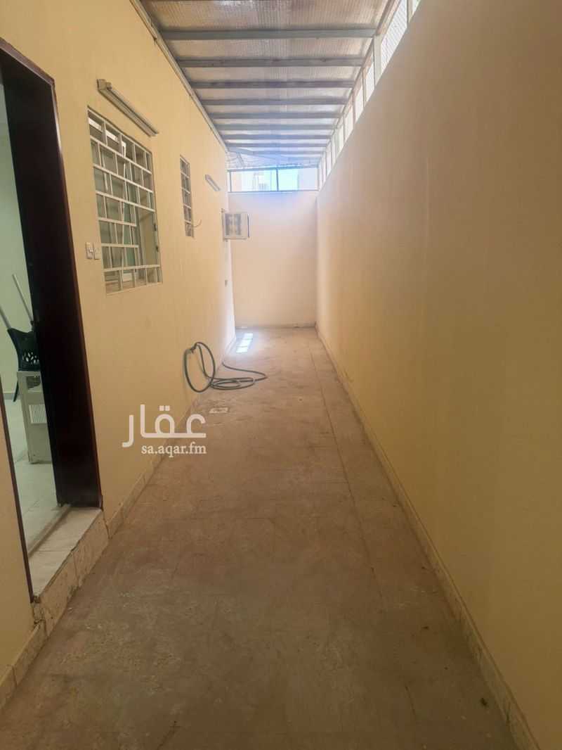 4 bedroom apartment in Al Hazm, Riyadh 9