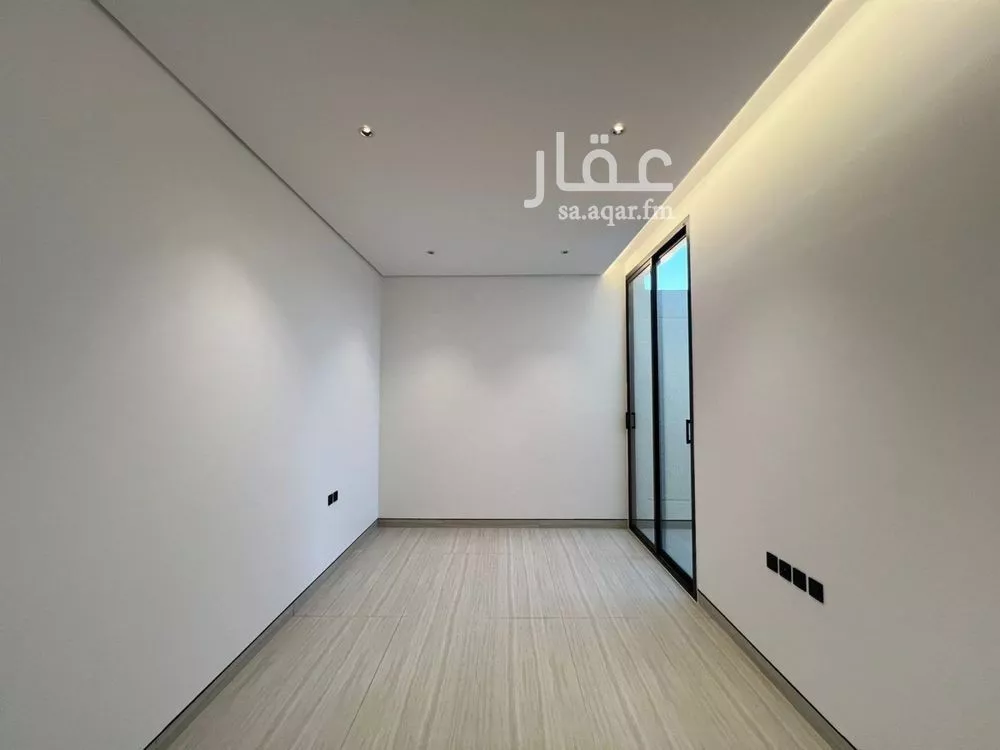 دور 3 غرف في العارض 4