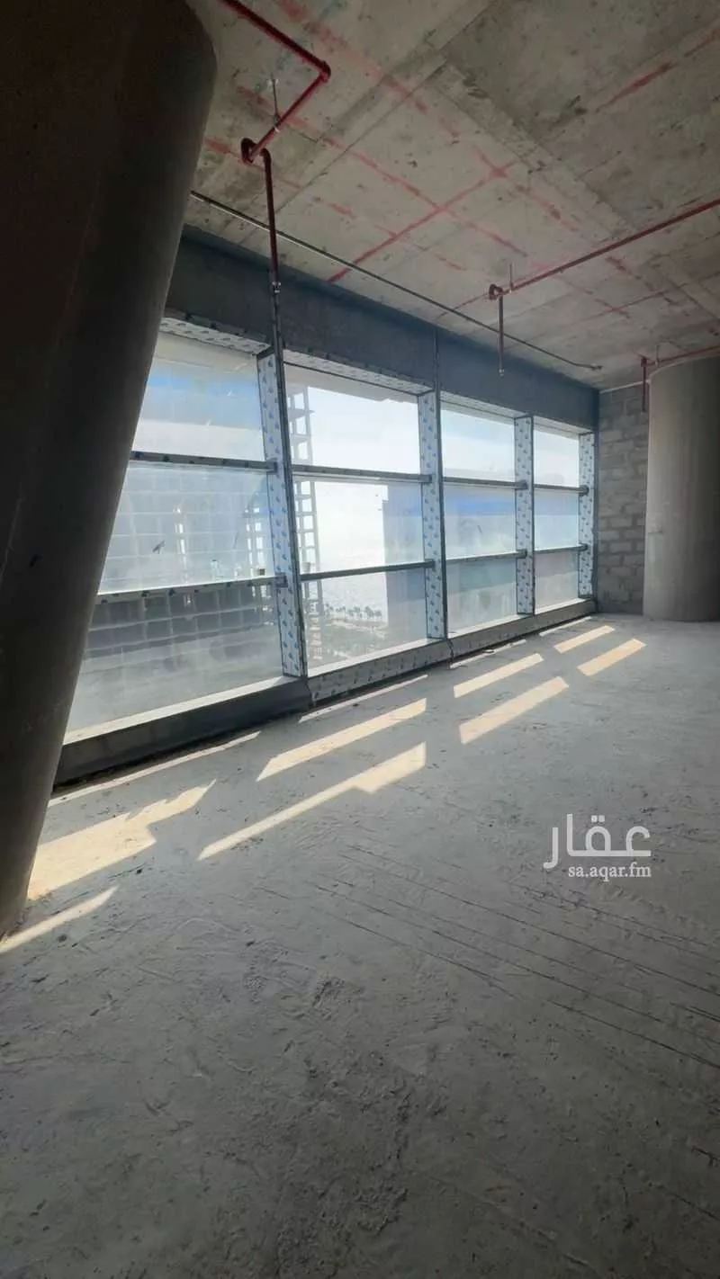 مكتب 205 م² في الشاطئ 2