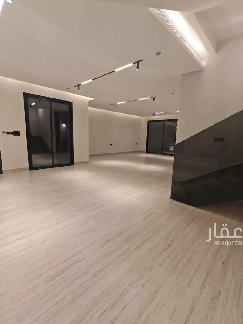 5 bedroom villa in Al Aridh, Riyadh 6