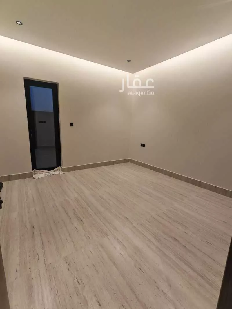 5 bedroom villa in Al Aridh, Riyadh 12