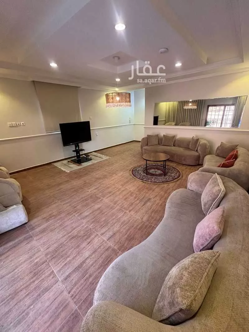 5 bedroom villa in Abhur North 3