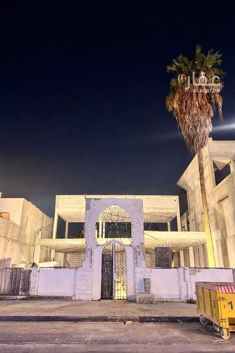 محل 302 م² في الخبر الشمالية