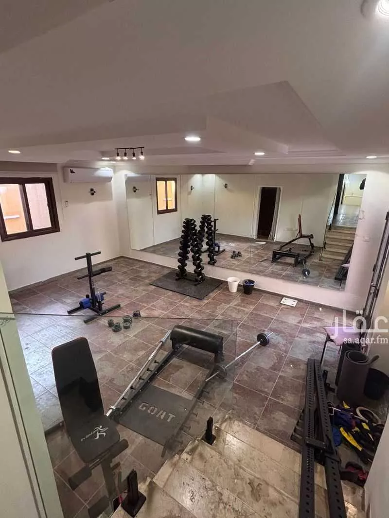 5 bedroom villa in Abhur North 4