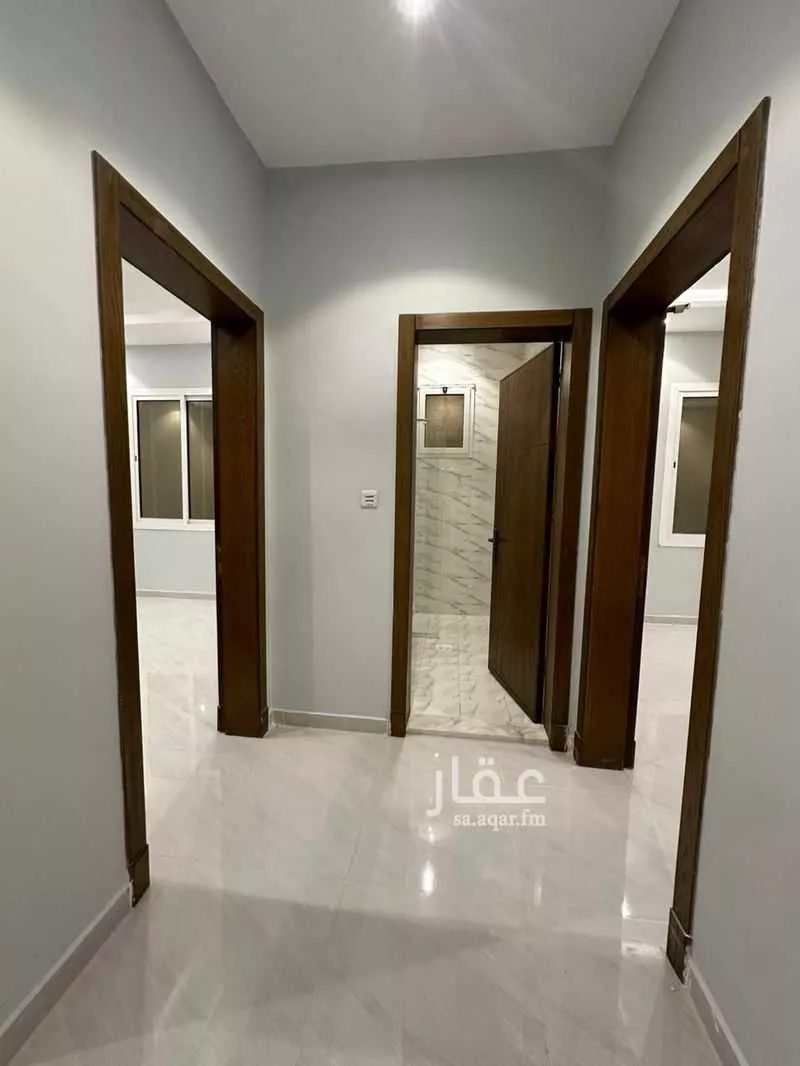 شقة 6 غرف في مشرفة 4